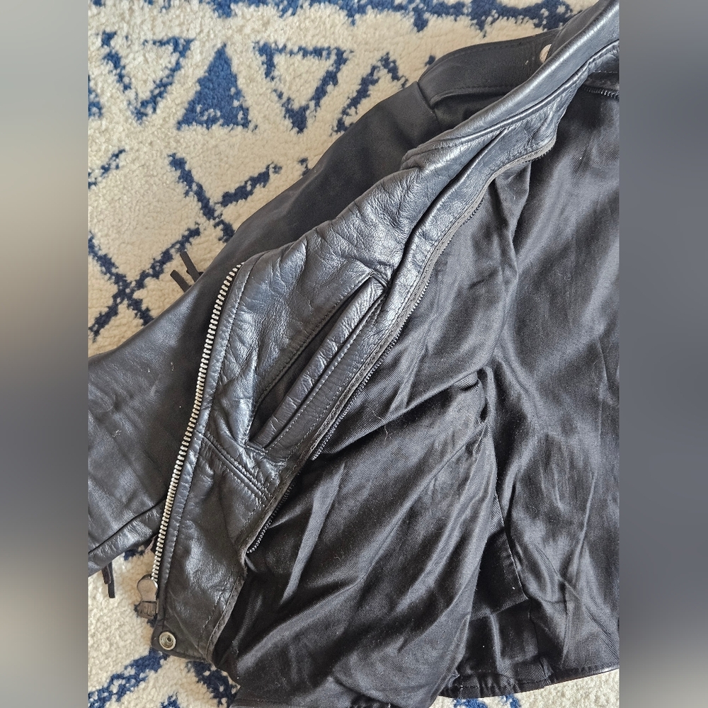 Vintage Women's Brooks Leather Jacket Belted Fringe - Picture 8 of 16